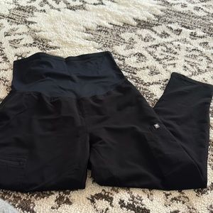 Figs maternity scrub bottoms. Large.